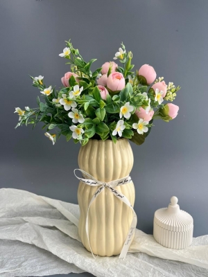 Ваза из керамики, 22*8,5см, кремовый, 1шт