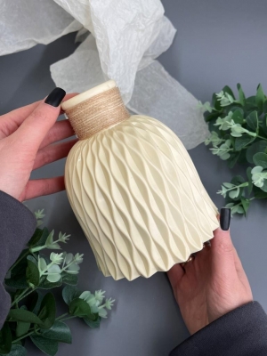 Ваза пластиковая для цветов (h-15см, d-12см) молочный