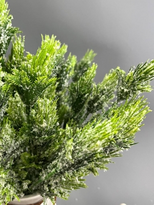 Ветка в букете заснеженная 5 веток 34 см, зеленый