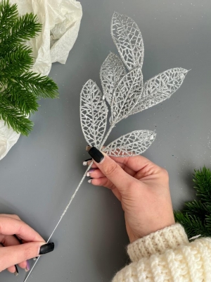 Ветка лист лавр 6-ой мерцающий, 37 см, (серебряный)