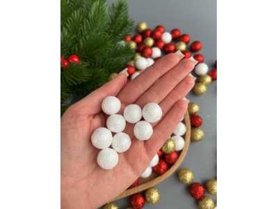 Новогоднее украшение "Шарик" 1,5 см (примерно 70 шт), белый