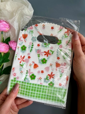 Пакет полиэтиленовый с ручкой 15*19 см (50 шт), №40