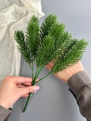 Ветка в букете зелени елка 5 веток, 31 см, зеленый, 1 шт