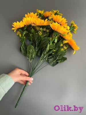 Букет подсолнухов 13 голов, 50 см