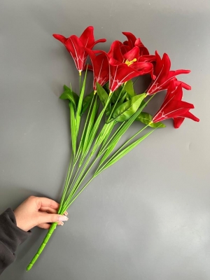Букет лилия 7 голов, 60 см, красный