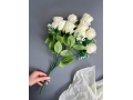 Букет бутон роз 10 голов, 52 см, белый