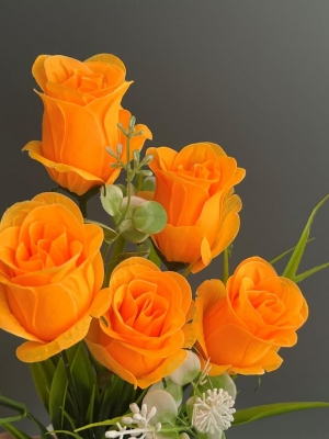 Букет из роз 6 голов, 40 см, оранжевый