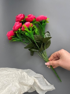 Камелия в букете 6 голов, 35 см, малиновый