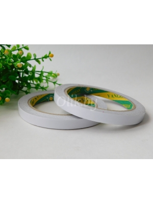 Скотч двухсторонний 0,8 см*18,3 м, белый